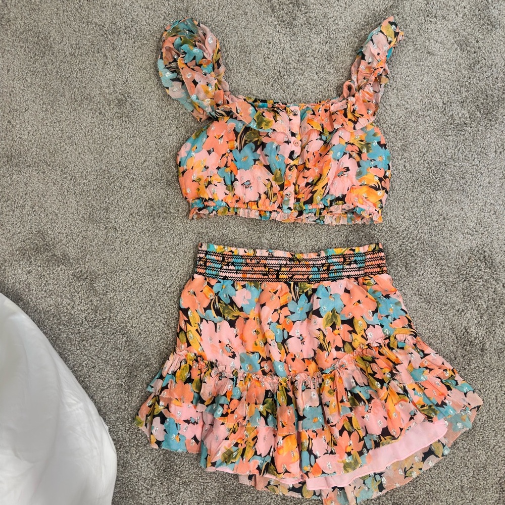 Saylor Floral Ruffle Mini Set - Picture 3 of 4